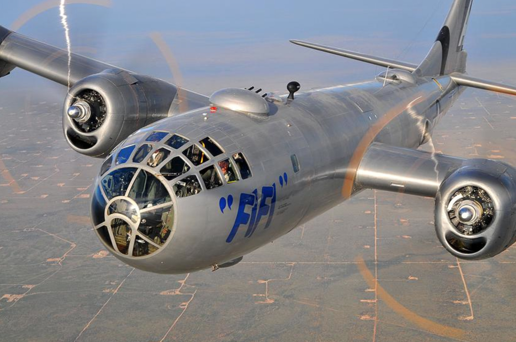 B-29 Over Oshkosh – AeroVFR